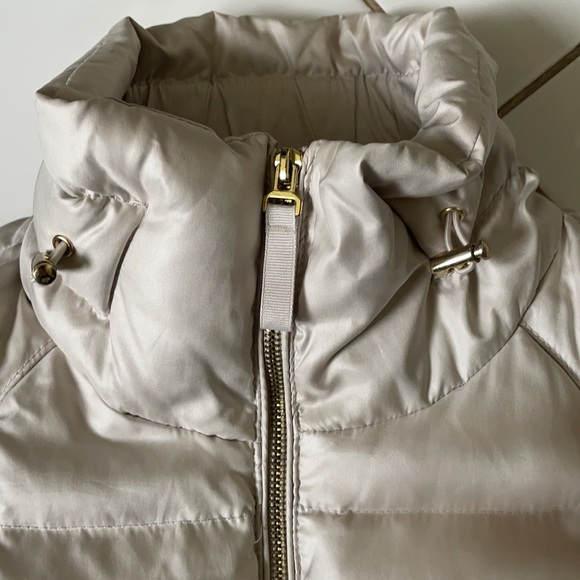 Down jacket - Picture 2 of 5